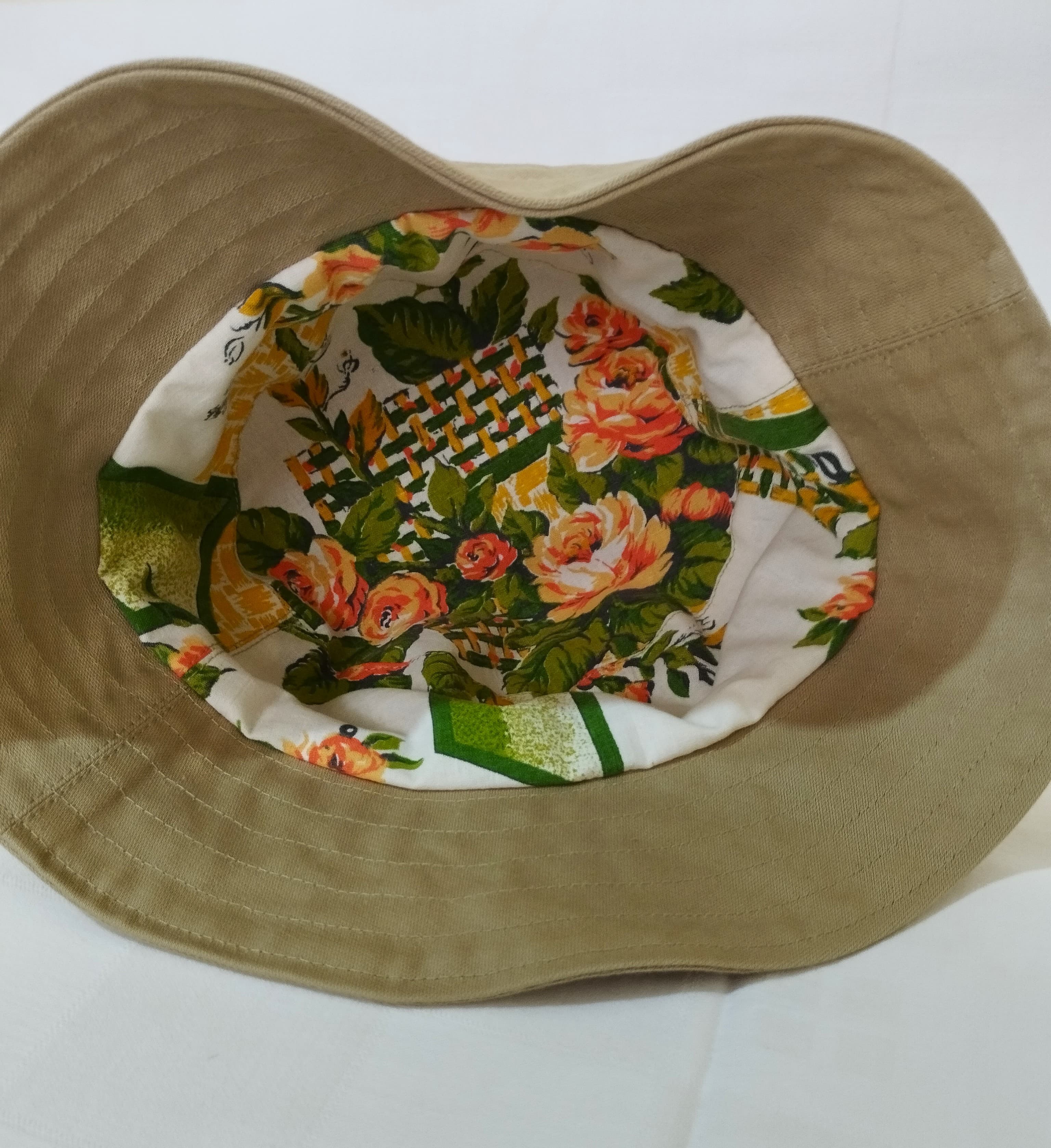 Reversible Bucket Hats & Cuff Bracelets - Image 4