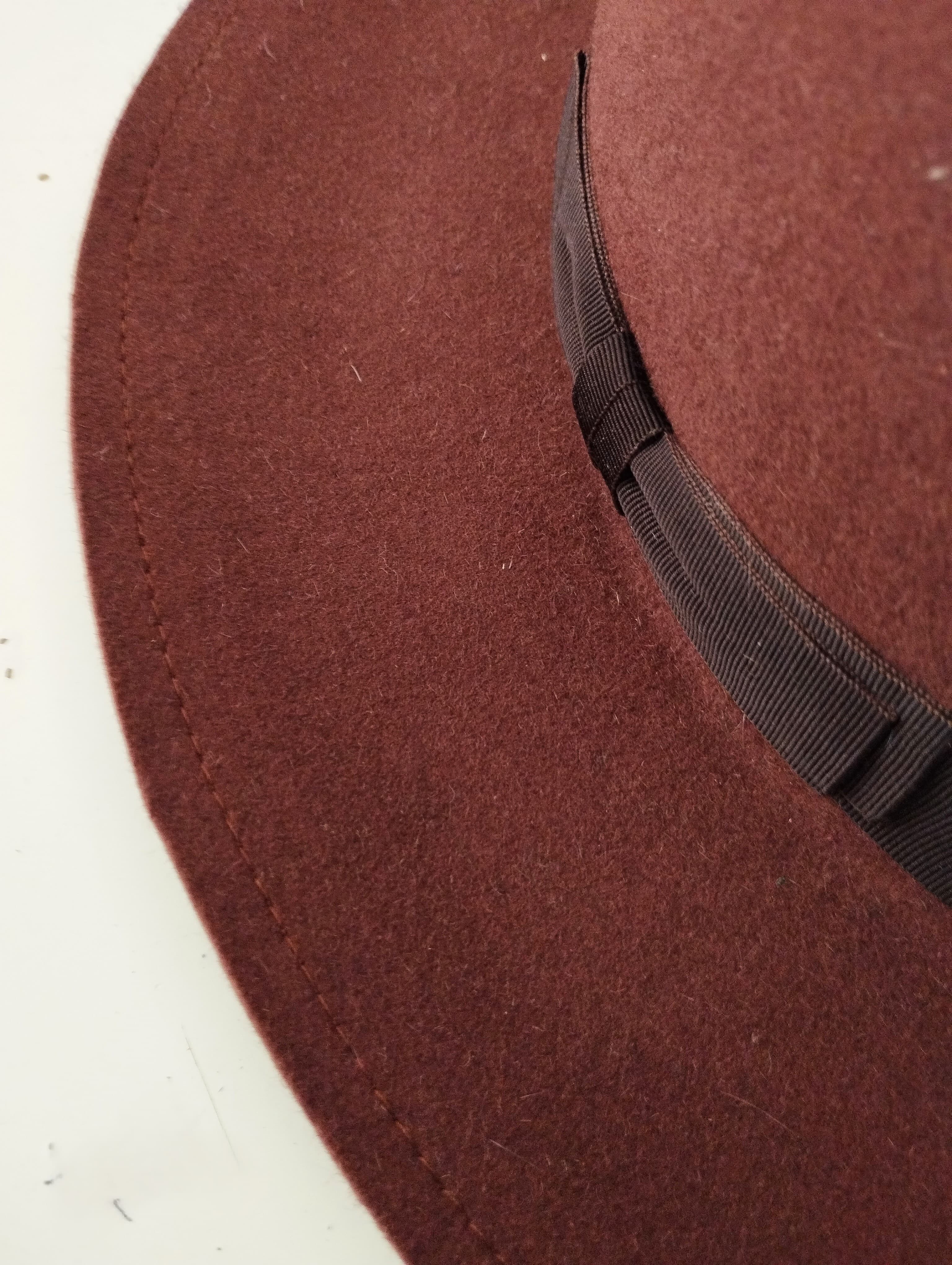 Single & Double Stitched Brims - Image 4